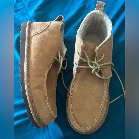 American Eagle Outfitters Tan Suede Chukka Boots American eagle suede shoes - Gem main image 2